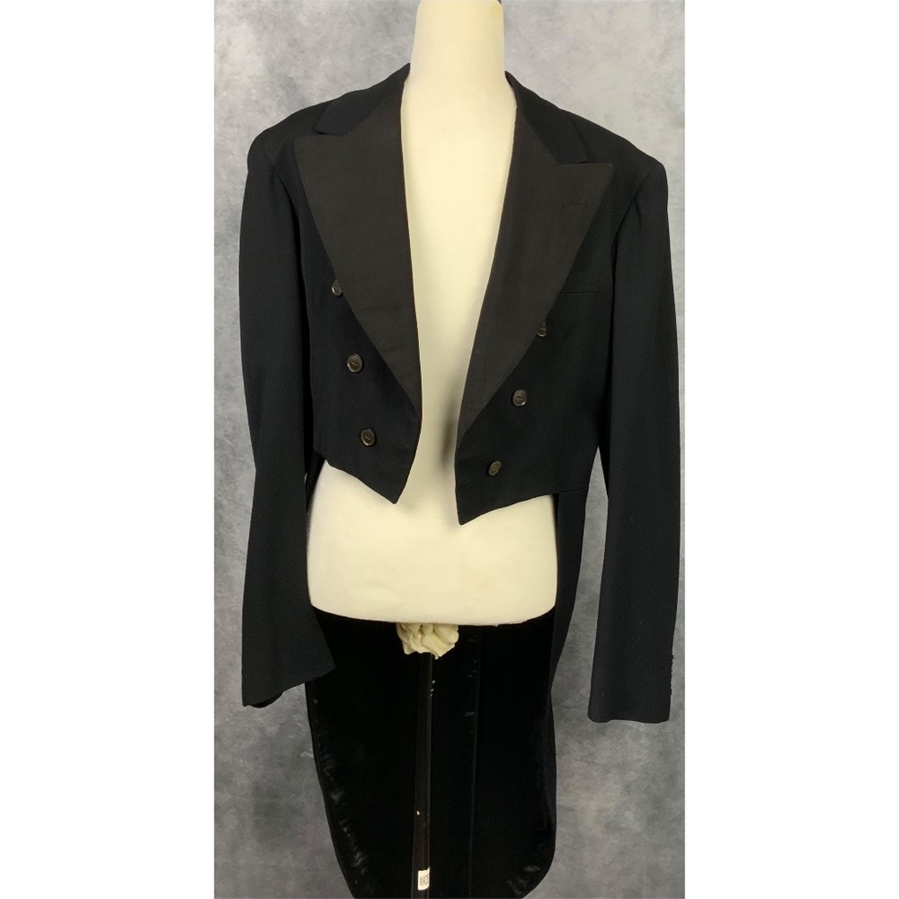 Men’s Vintage 1939 hand tailored evening coat